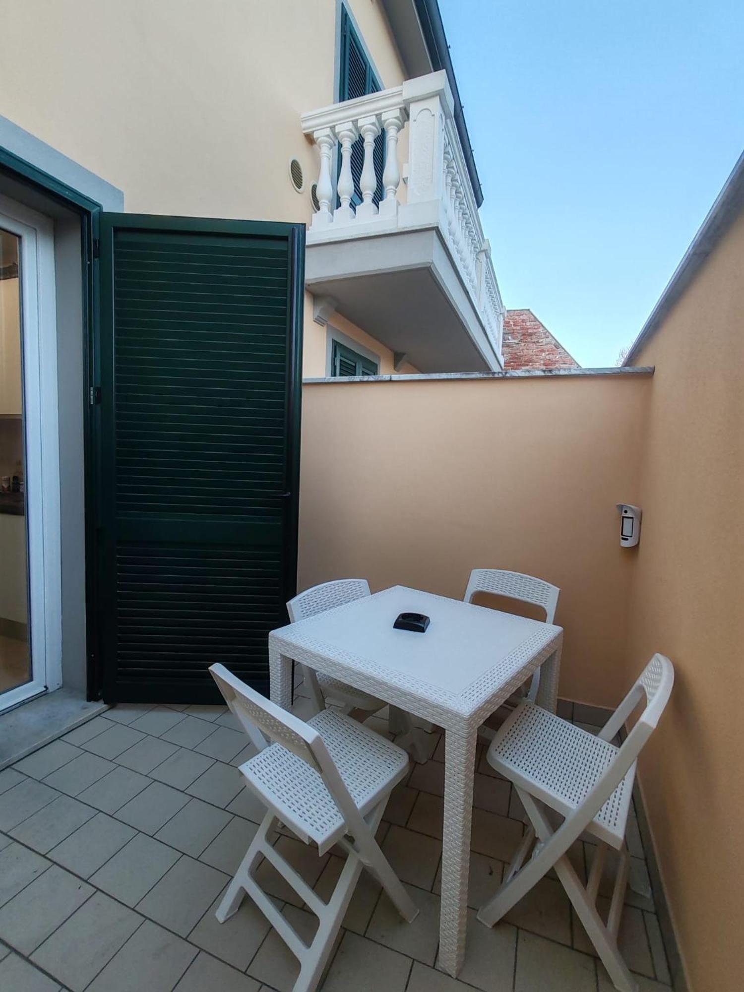 Ondina Apartment In Versilia Viareggio Ngoại thất bức ảnh