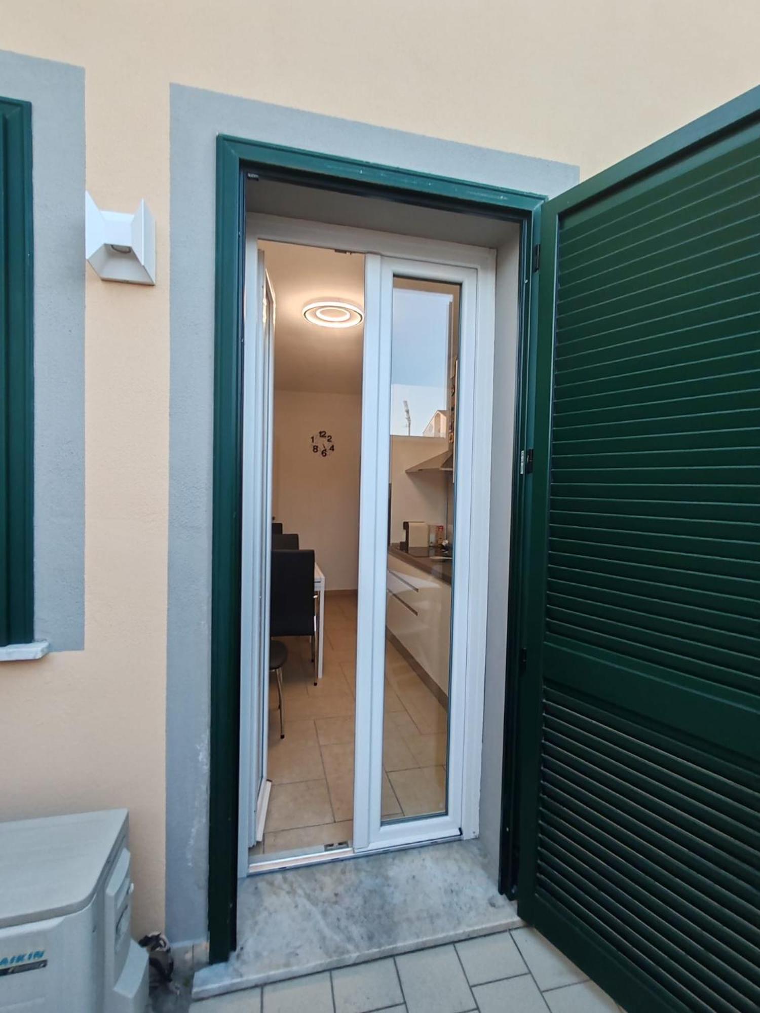 Ondina Apartment In Versilia Viareggio Ngoại thất bức ảnh