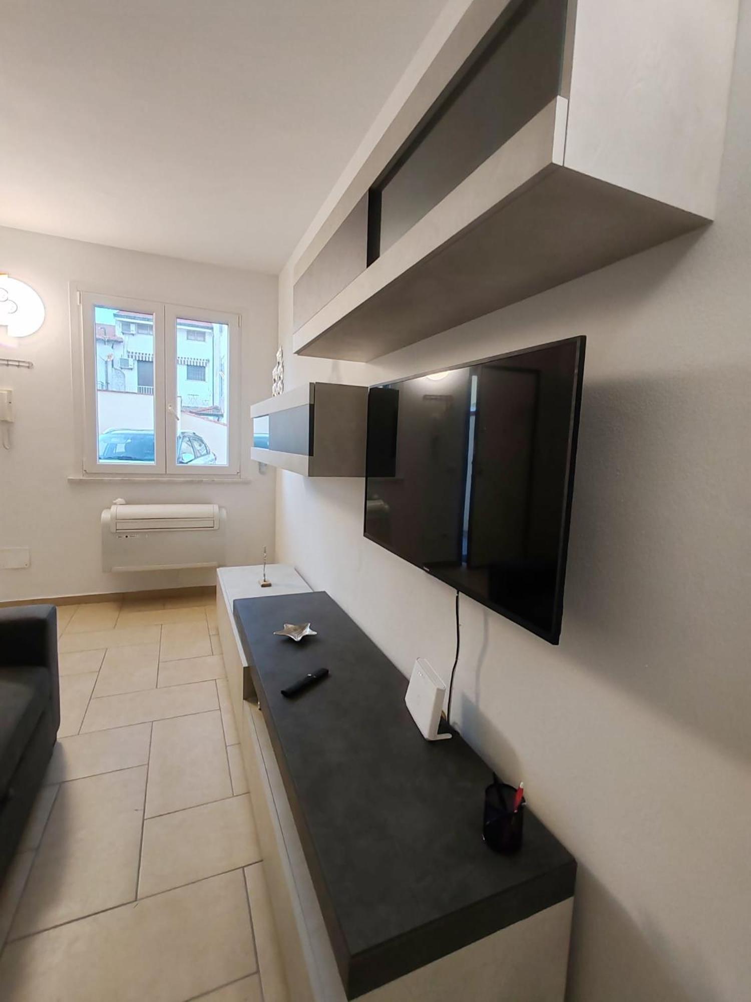 Ondina Apartment In Versilia Viareggio Ngoại thất bức ảnh